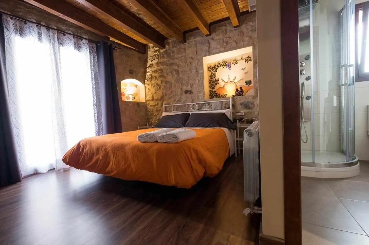 Casa rural Lo Niu Caseras España