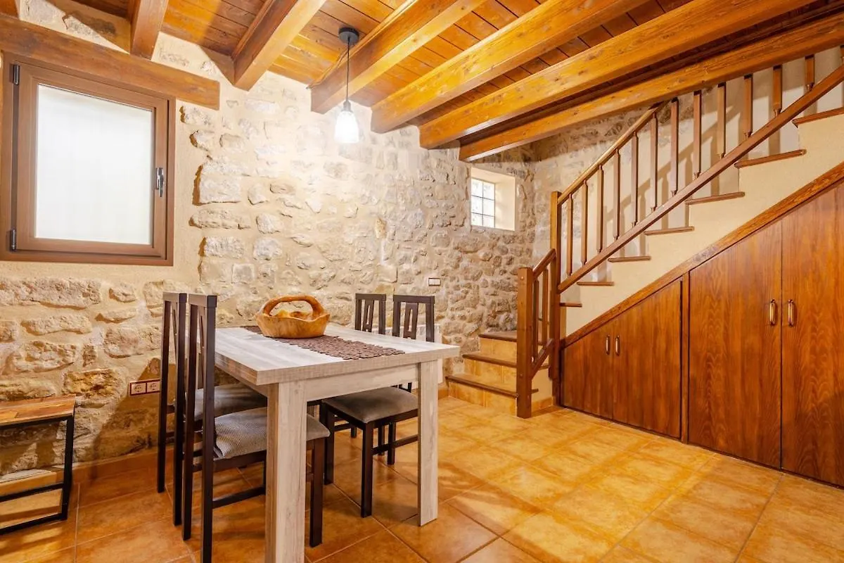 Casa rural Lo Niu Caseras España