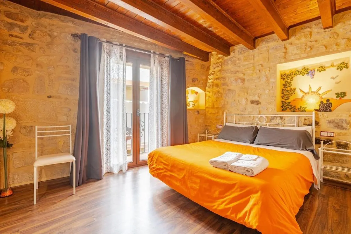Casa rural Lo Niu Caseras